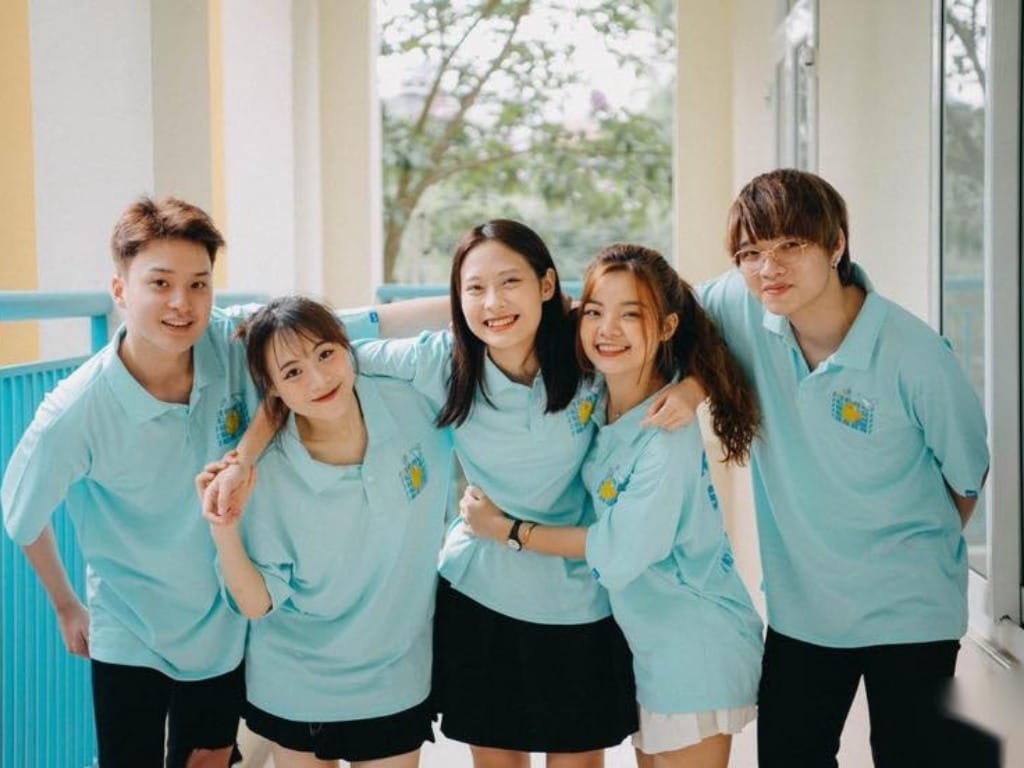 Đầu tư thời gian tìm hiểu cách làm logo lớp đẹp mang đến những giá trị sâu sắc