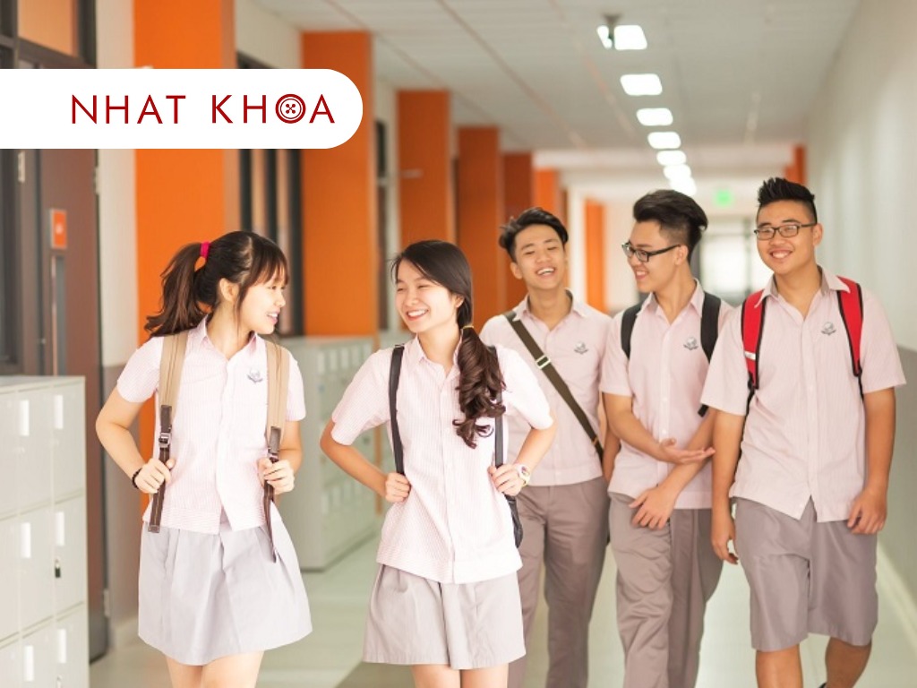 Kinh Nghiệm Chọn Đồng Phục Trường Quốc Tế Canada