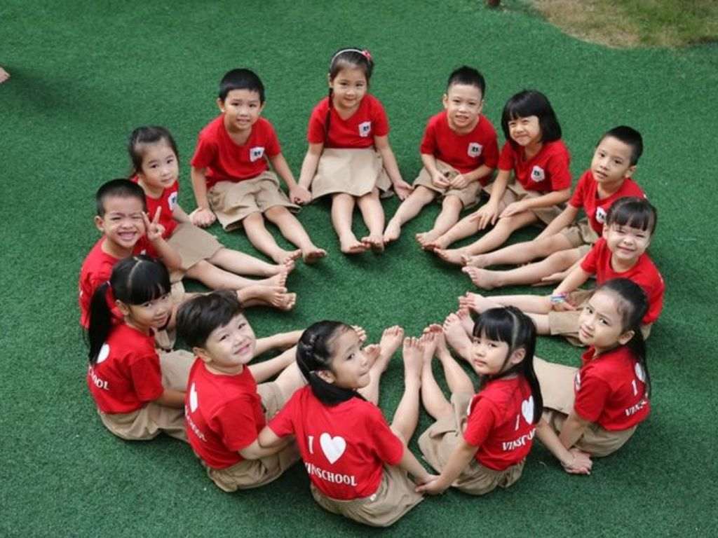 Mẹo giặt đồ giúp quần áo trẻ luôn thơm tho