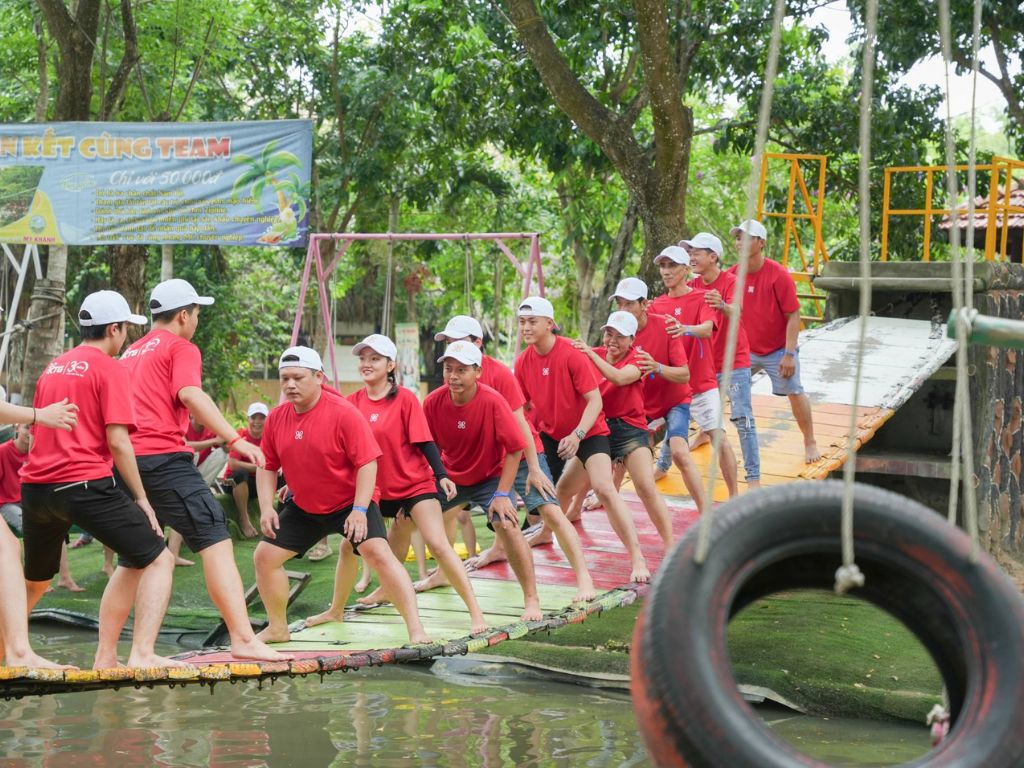 Mẫu đồng phục ấn tượng được Nhất Khoa Uniform sản xuất