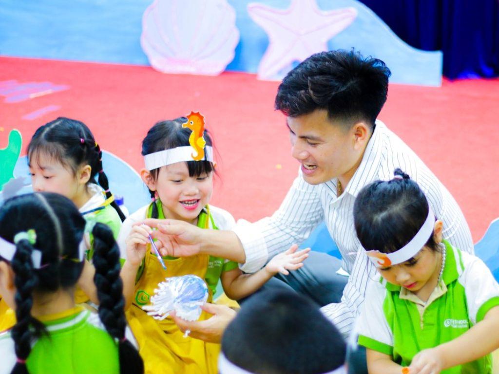 Bộ đồng phục mầm non giáo viên phải đảm bảo sự thoải mái