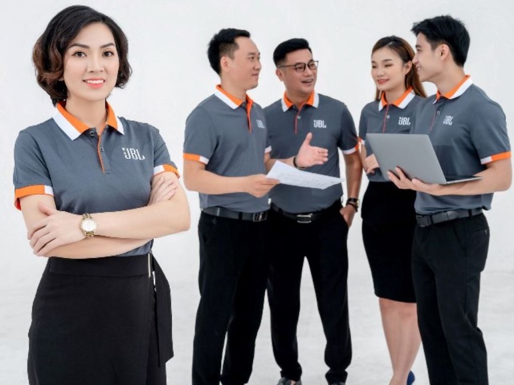 Bạn nên chọn cơ sở may gia công áo thun có thiết kế và màu sắc sản phẩm đẹp mắt