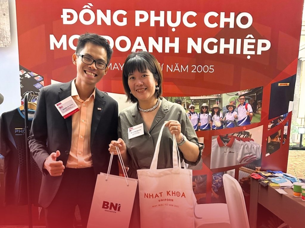 Nhất Khoa Uniform chuyên may in mẫu áo đồng phục nhóm đẹp, chất lượng