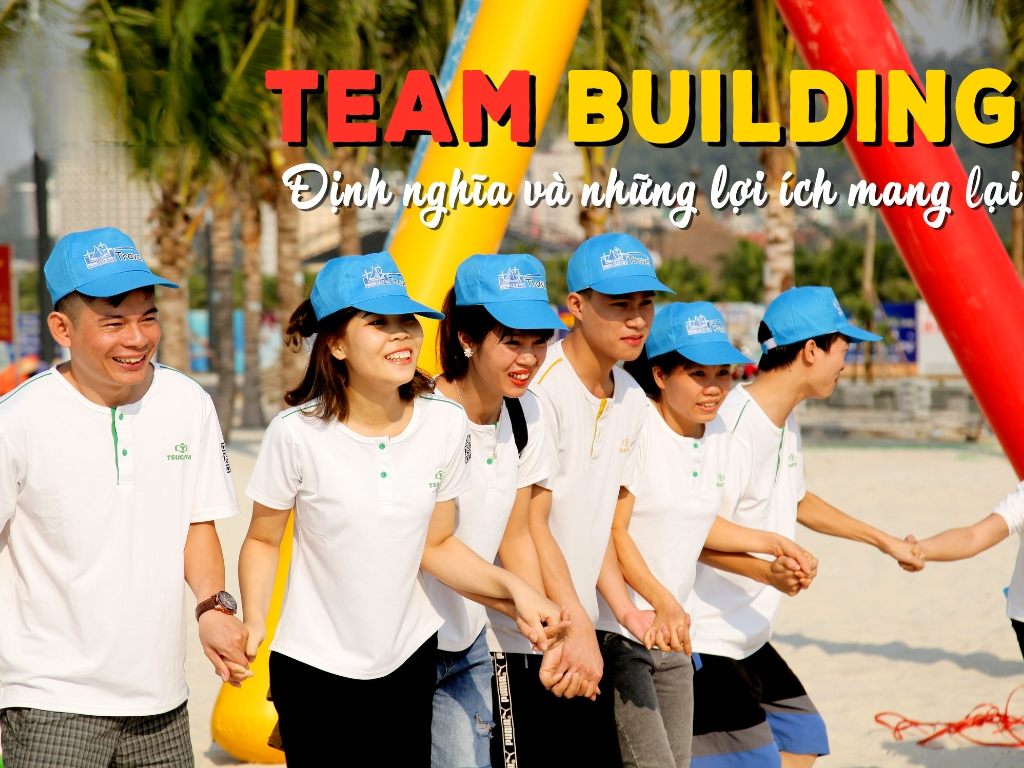 Bạn nên chọn đồng phục đi biển tập thể thoải mái để phù hợp với hoạt động biển