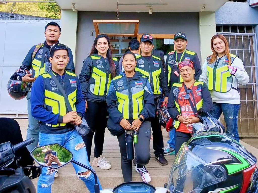 Áo dài tay giúp bảo vệ tốt hơn cho cánh tay khỏi ánh nắng gay gắt