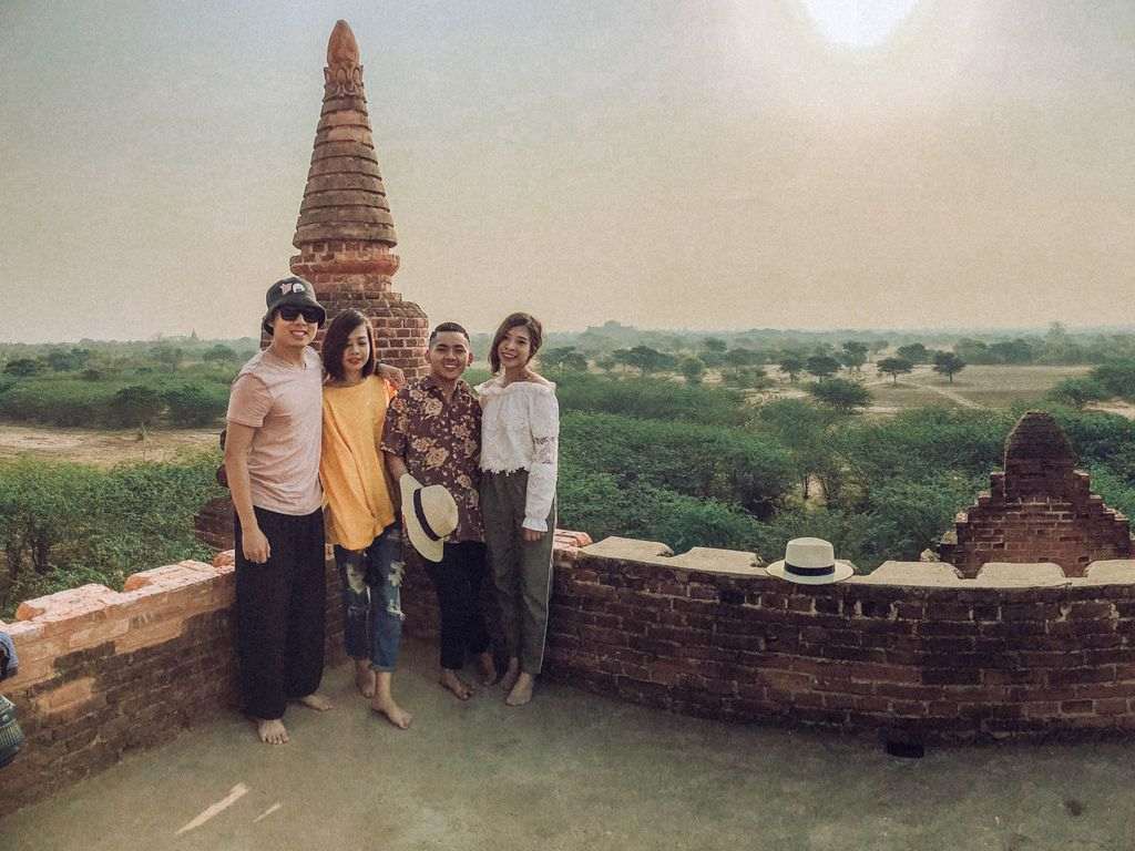 Bạn cần chọn đồng phục thoải mái để có thể trải nghiệm những hoạt động