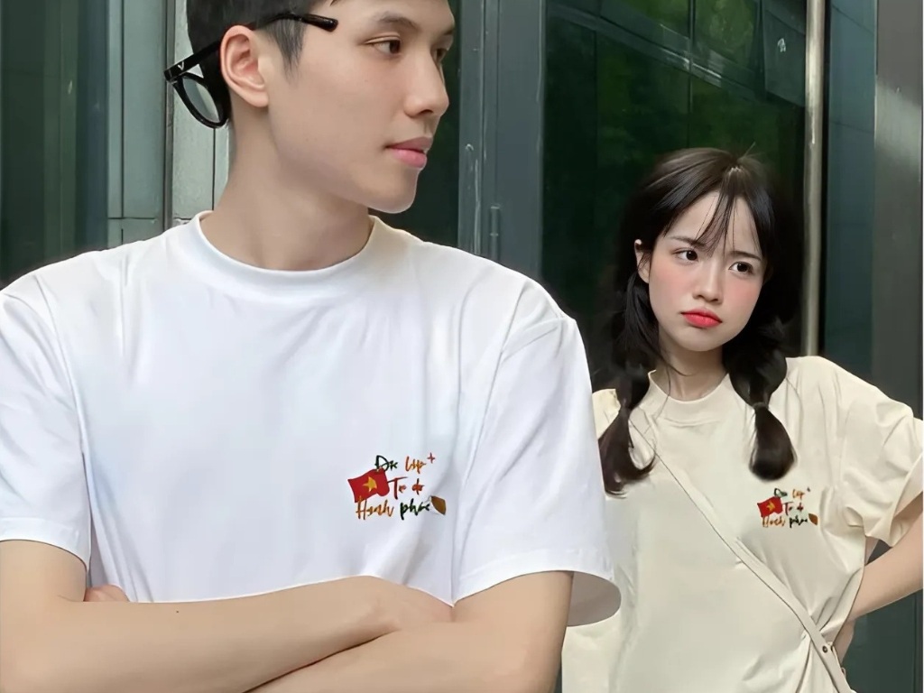 Vị trí in logo ở ngực trái được nhiều người ưa chuộng và phù hợp với hầu hết các loại áo