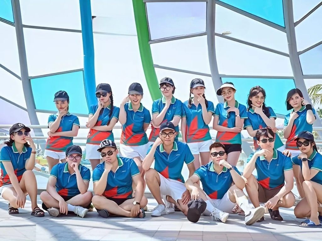 Áo nhóm giúp tạo những dấu ấn riêng biệt của tập thể