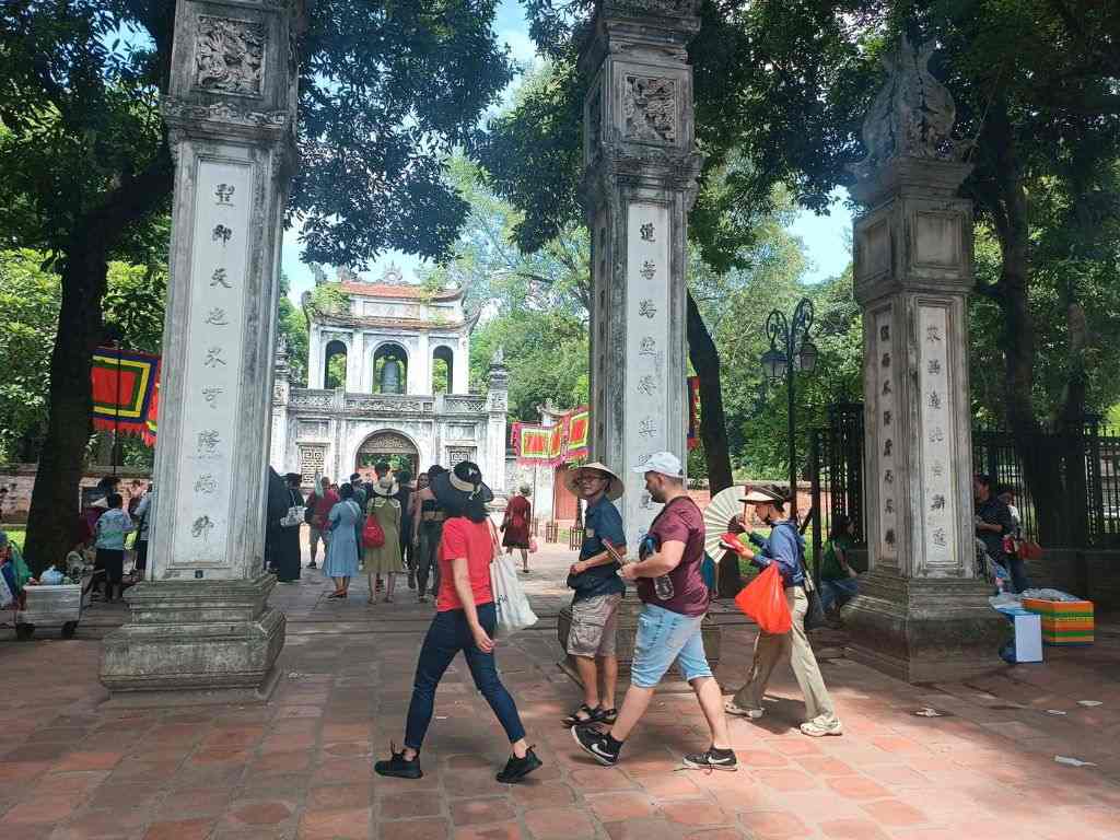 Du lịch văn hóa cho những ai muốn tìm hiểu sâu hơn về lịch sử