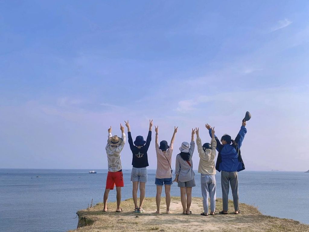 Bạn cần so sánh các tour lễ 30 4 để cân đối giá