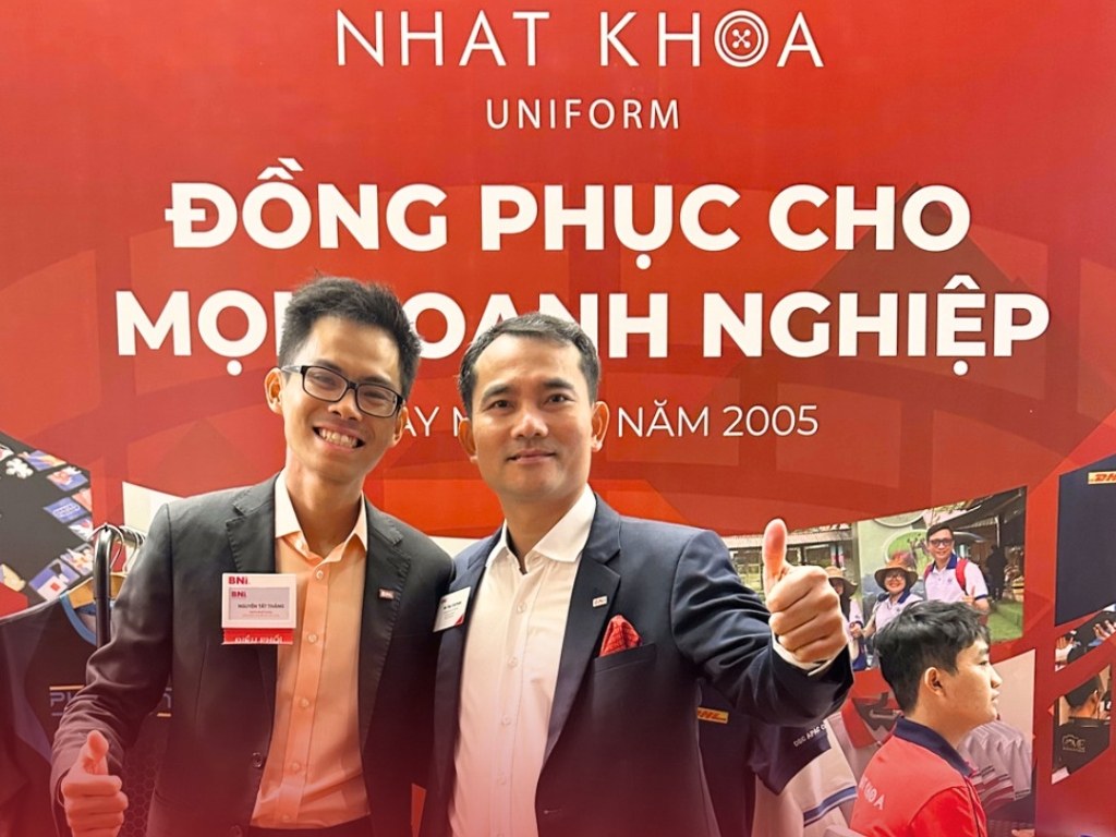 Nhất Khoa Uniform cung cấp bảng màu áo đồng phục lớp đa dạng
