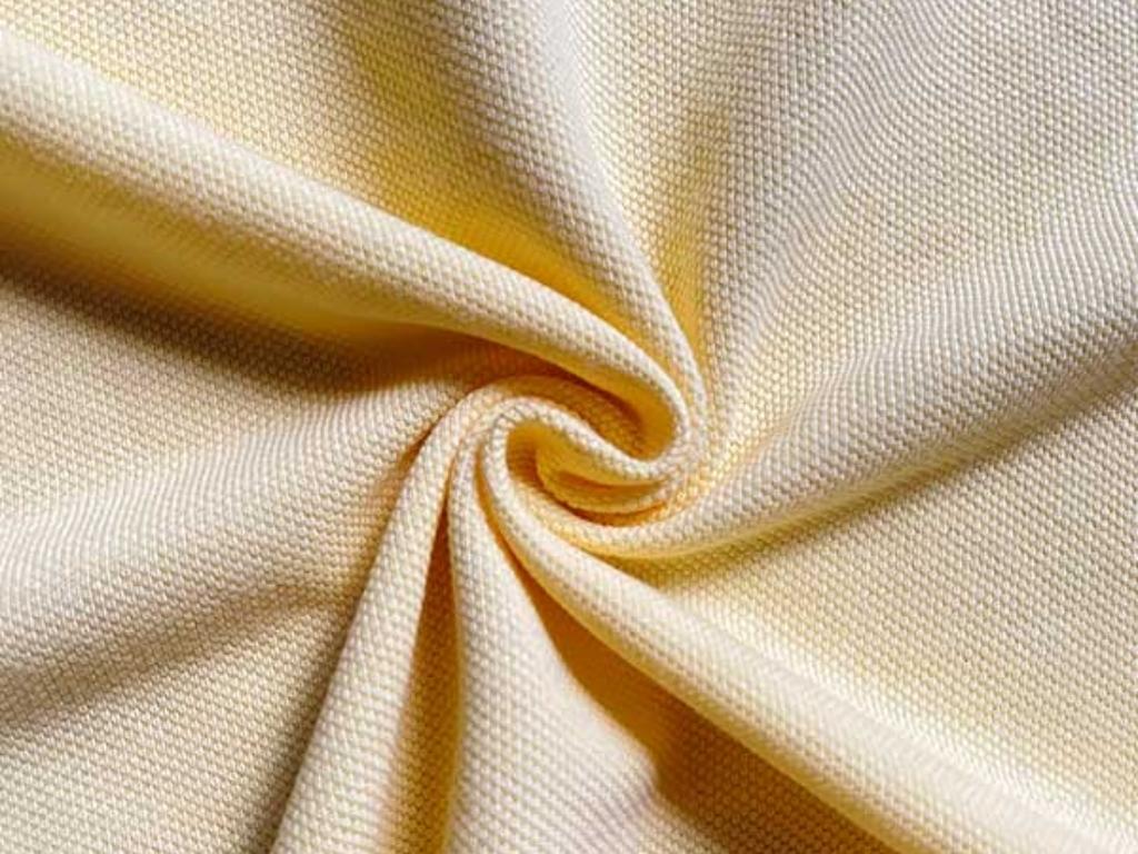 Vải TC giúp học sinh luôn cảm thấy thoải mái, dễ chịu khi vận động, vui chơi