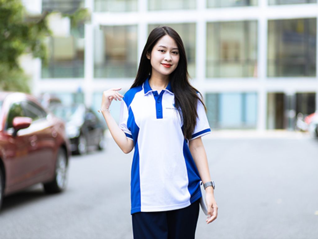 Bộ đồng phục trường học trở thành biểu tượng hữu hình