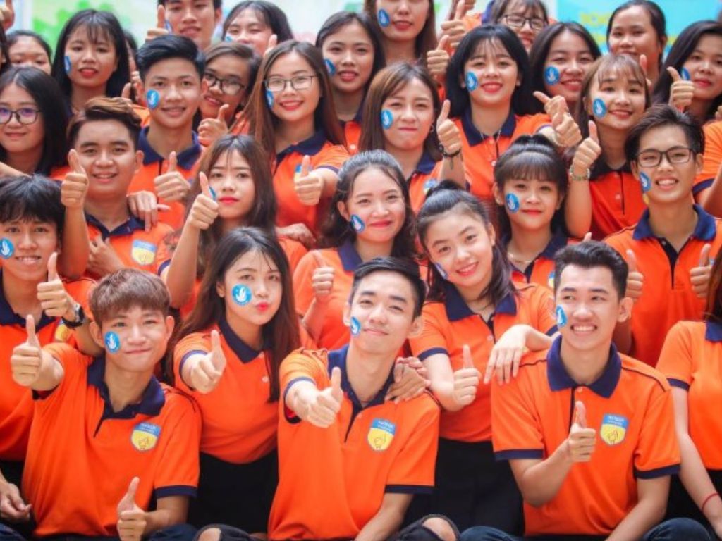 Những mẫu đồng phục thường xuất hiện trong các hoạt động nội bộ