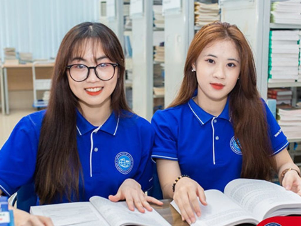 Những mẫu đồng phục các trường đại học ở TPHCM ấn tượng cần dựa trên nhiều tiêu chí