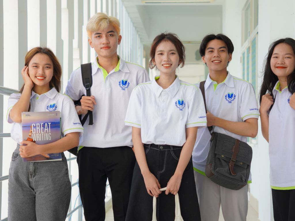 Phong cách truyền thống thường thấy ở các trường đại học công lập