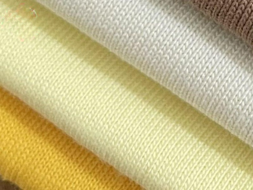 Vải Cotton 100% mang lại cảm giác thoáng mát, dễ chịu cho người mặc