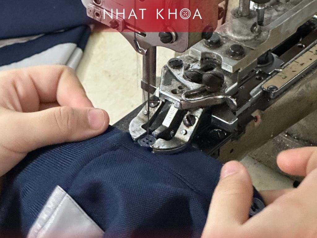 Nhất Khoa chuyên may đồng phục số lượng lớn