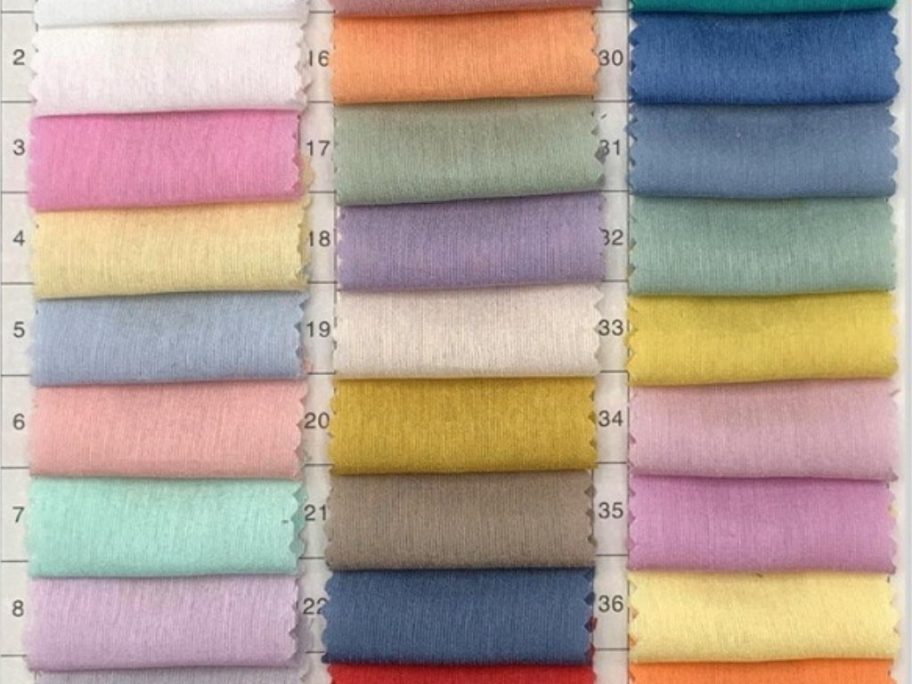Vải cotton xược có các đường vân nổi ngang hoặc dọc không đều