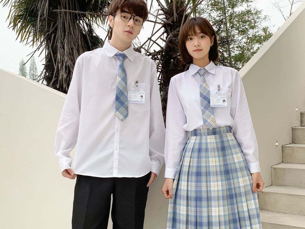 Bạn cần chọn áo khoác có độ thoán khí cho trẻ thoải mái học tập