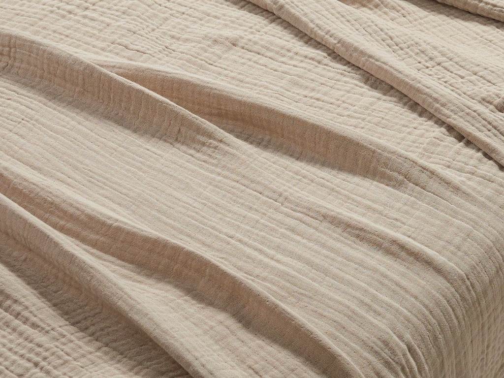 Vải xô cotton có cấu trúc dệt khá thưa, tạo nên một chất liệu thoáng khí vượt trội