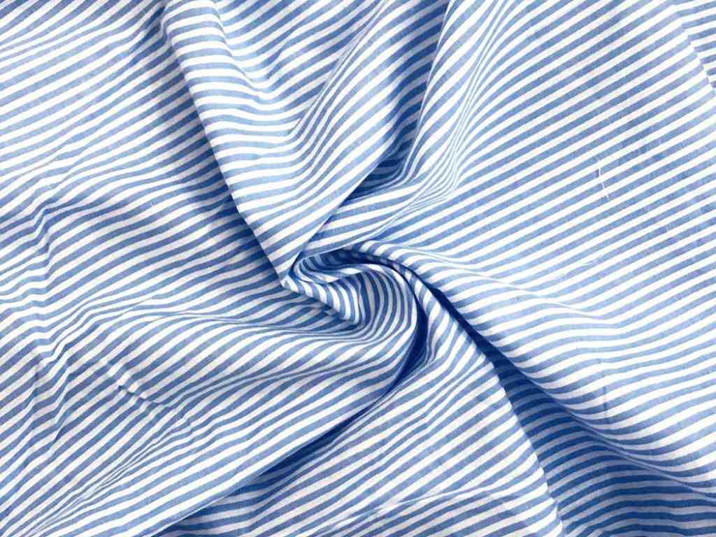 Chất liệu vải may mẫu áo sơ mi đồng phục học sinh thường là Kate cao cấp