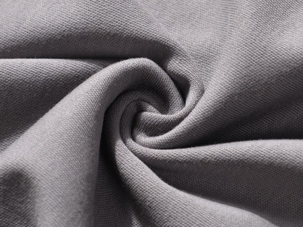 Vải cotton 4 có khả năng thấm hút mồ hôi tạo cảm giác khô thoáng cho người mặc