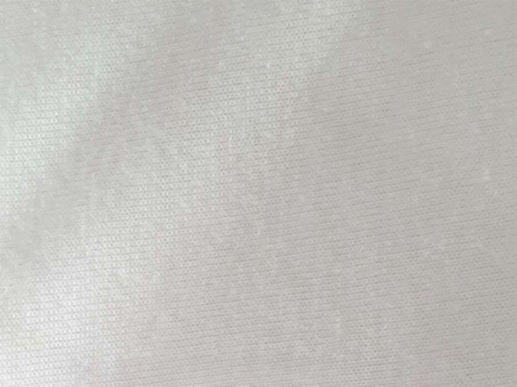 Vải cotton kháng khuẩn được bổ sung thêm một lớp bảo vệ, giúp chống lại sự phát triển của vi khuẩn