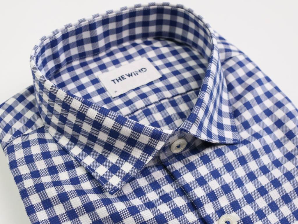 Cổ áo sơ mi vải cotton phải có độ cứng cáp nhất định