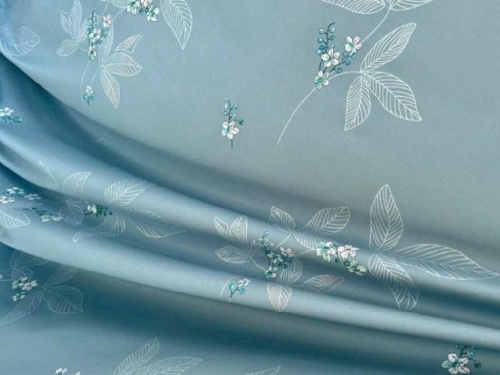 Vải cotton hàn có độ rủ nhẹ nhàng và bề mặt mịn màng