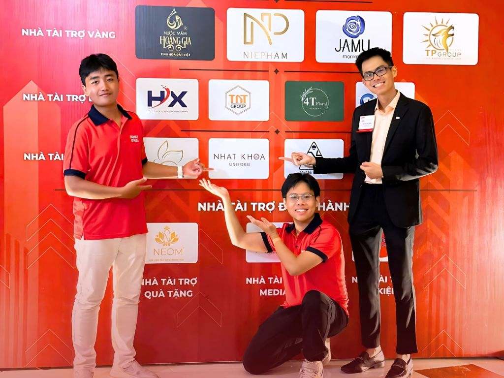 Nhất Khoa là địa chỉ đáng tin cậy khi may áo gió đồng phục