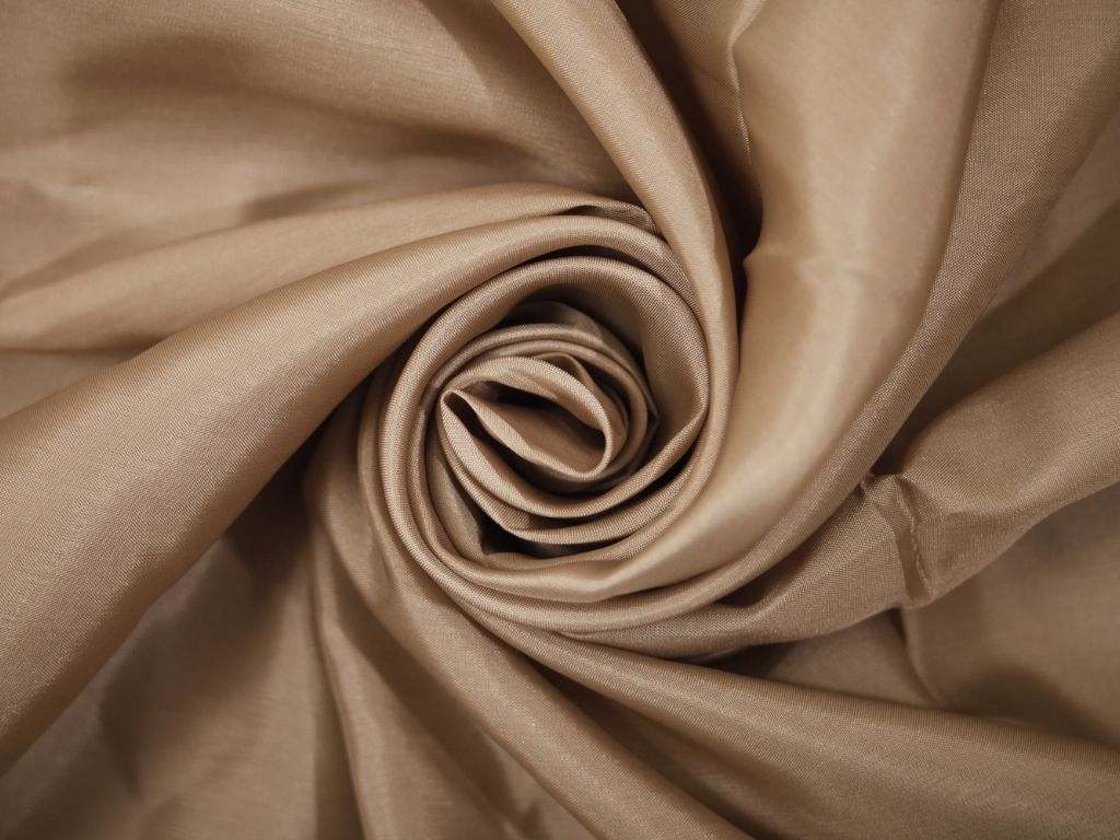 Áo 3D được in đẹp khi dùng vải 100% Polyester