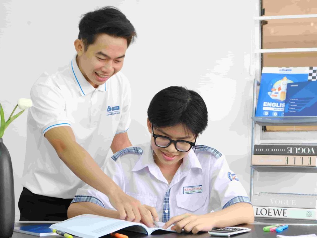 Chọn quần áo học sinh phù hợp giúp trẻ thoải mái học tập