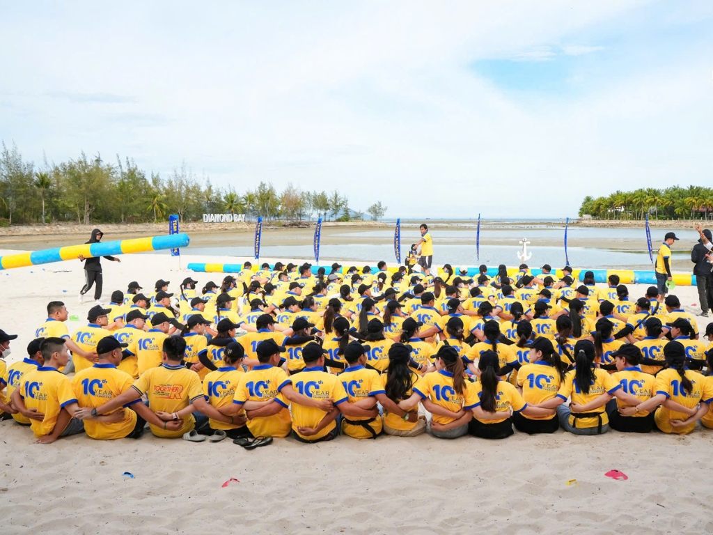 Đối với hoạt động team building thì bạn nên chọn gam màu tươi sáng để tạo không khí vui vẻ