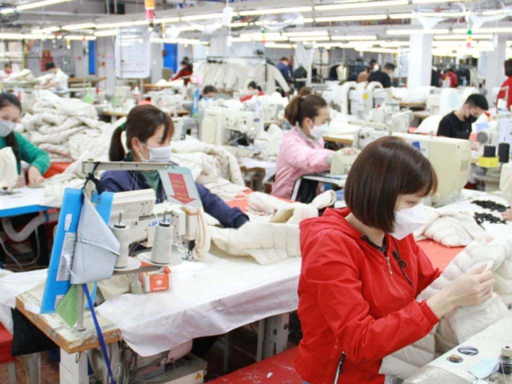 Bạn nên lựa chọn xưởng có quy trình hiện đại