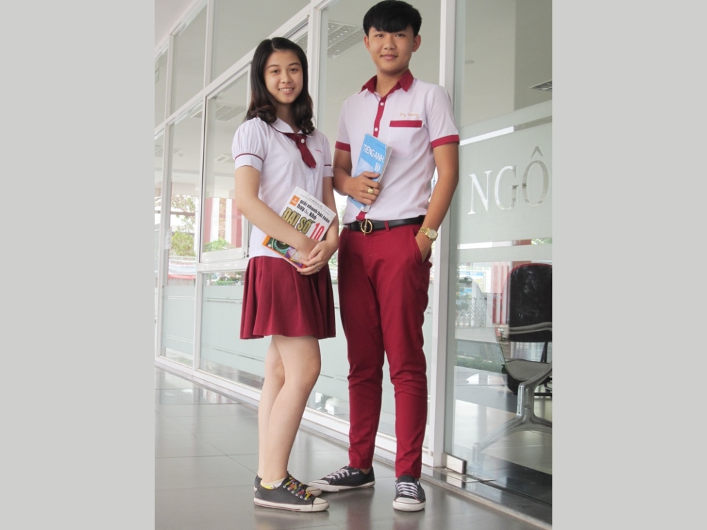 Bộ trang phục chính khóa thường được mặc trong các ngày học thông thường