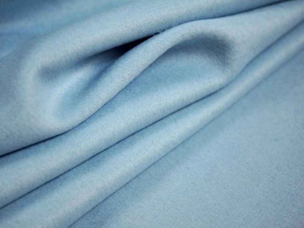 Vải Cashmere phù hợp cho học sinh cấp 3