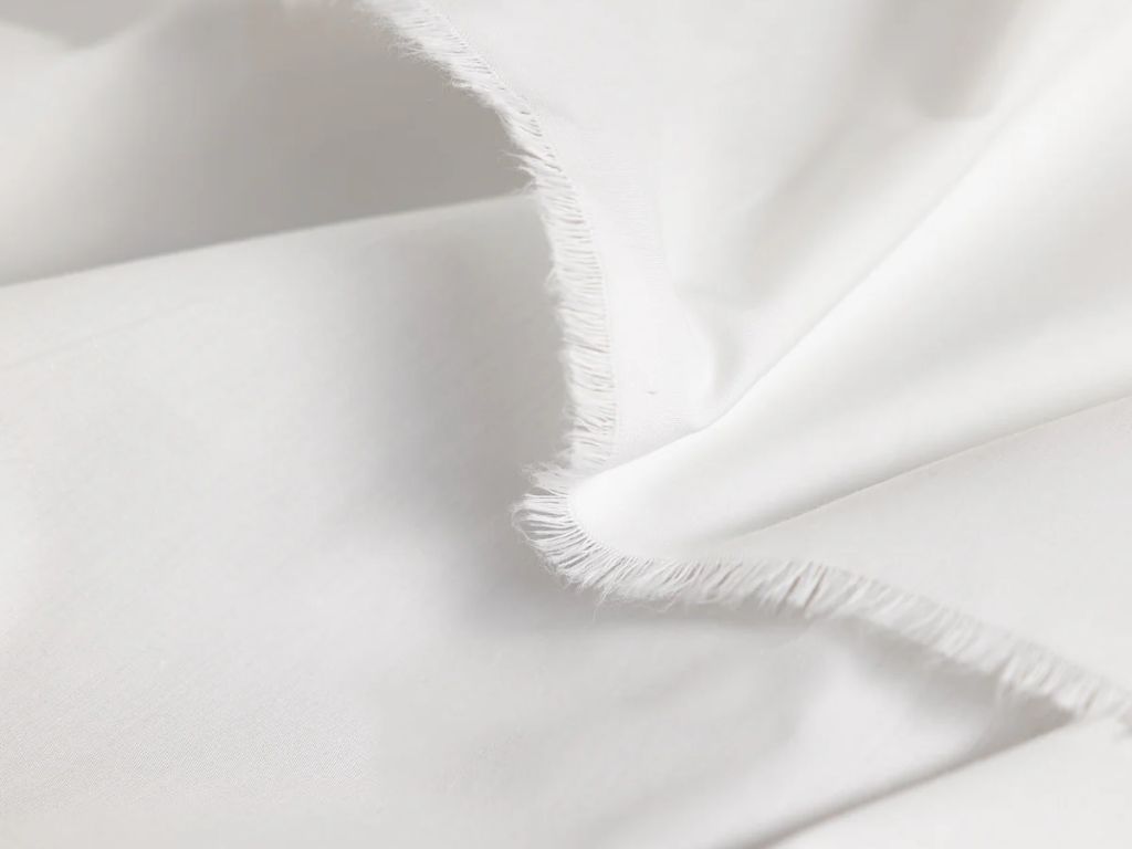 Vải poplin thoán mát phù hợp khi may đồng phục