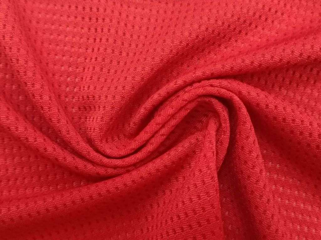 Thun mè là lựa chọn tuyệt vời khi may đồng phục thể dục