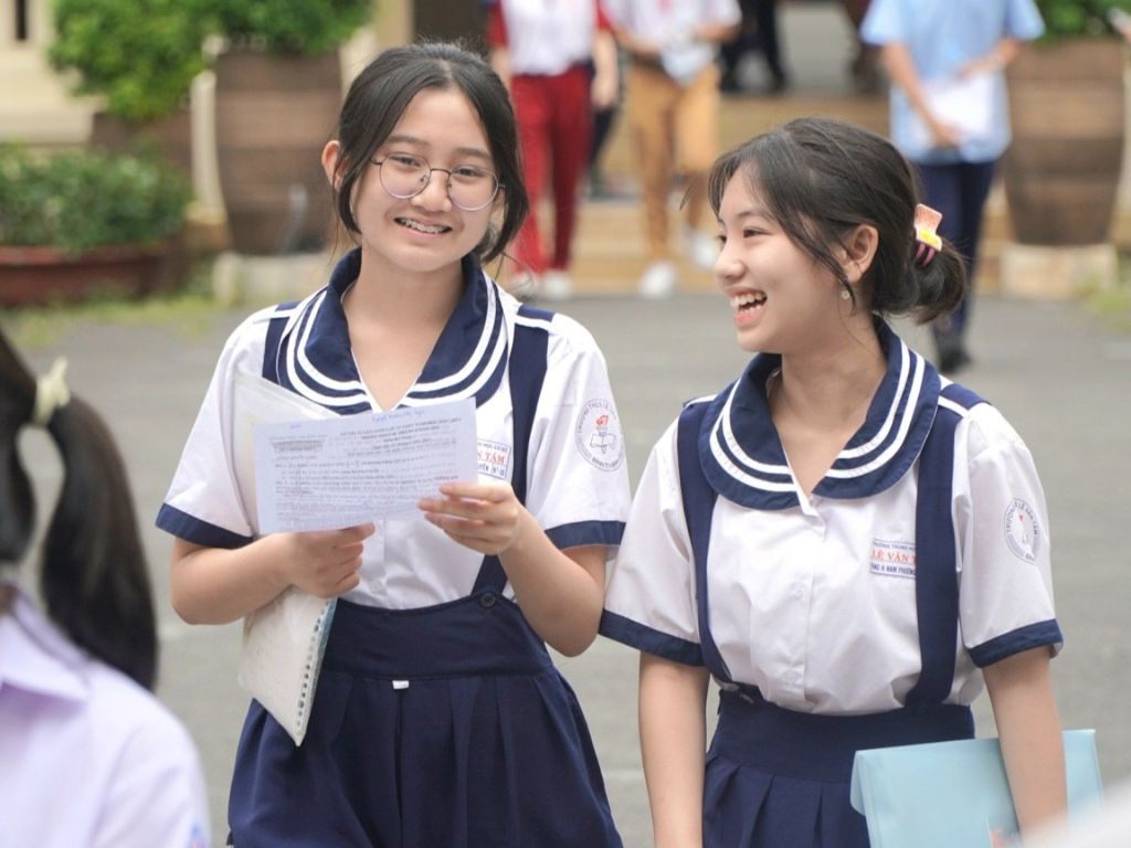 Mẫu đồng phục thủy thủ lấy cảm hứng từ trang phục của ngành hải quân