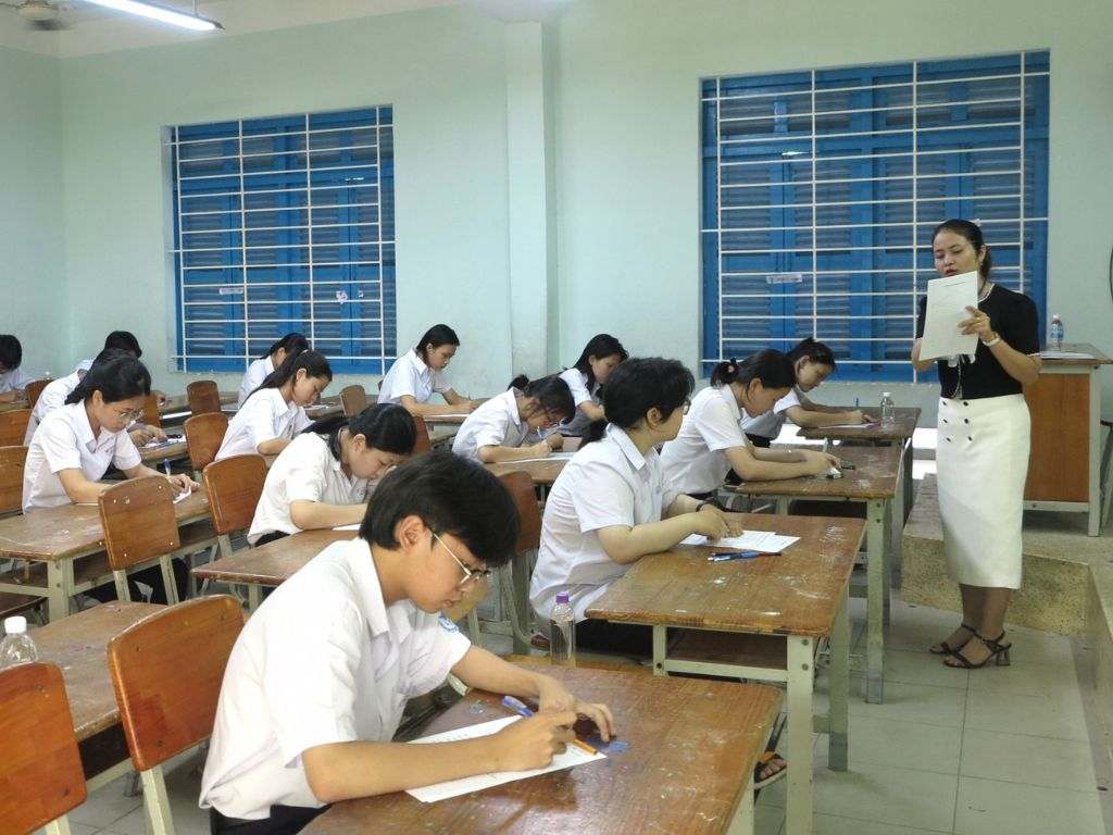 Đồng phục giúp xây dựng hình ảnh chỉnh chu cho nam sinh