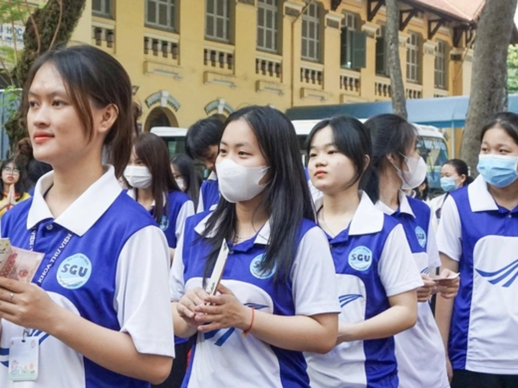 Bạn cần chọn đúng kích cỡ size áo để thấy thoải mái khi vận động 