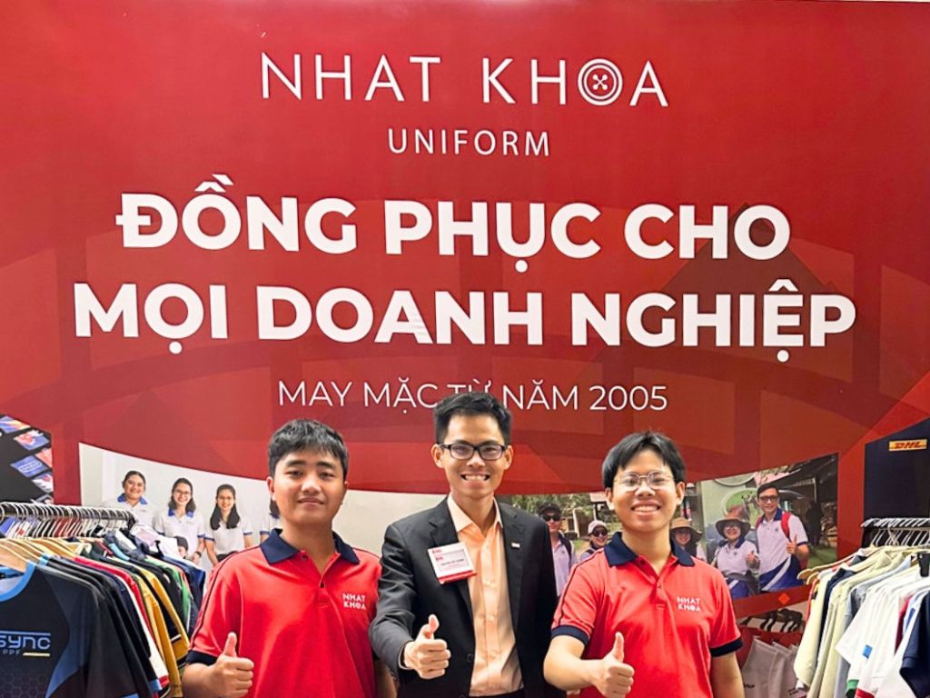 Nhất Khoa Uniform tự hào là đơn vị chuyên nghiệp may đo đồng phục trường THCS