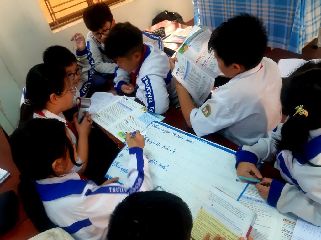 Trang phục này rất hữu ích vào mùa mưa hoặc những ngày thời tiết se lạnh