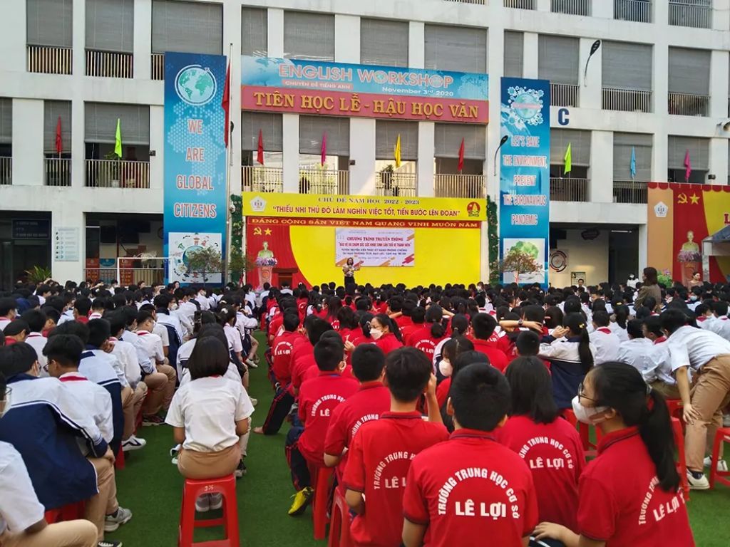 Để bộ đồng phục sử dụng được lâu dài, việc bảo quản đóng vai trò quan trọng