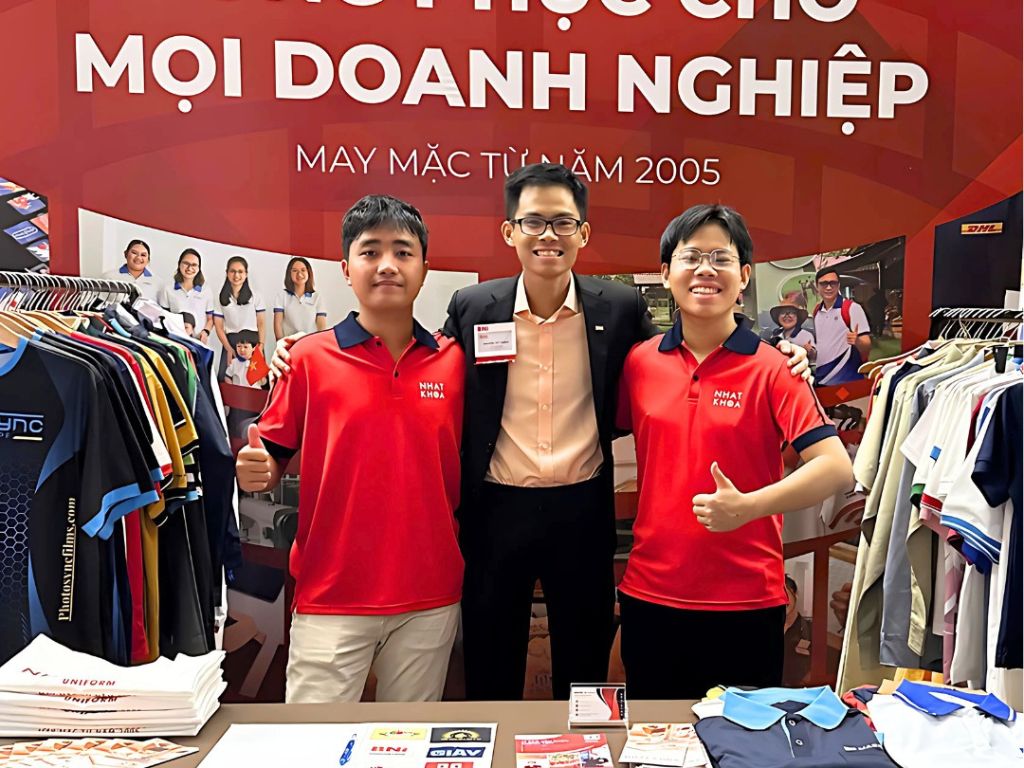 Nhất Khoa Uniform luôn sẵn lòng đáp ứng các nhu cầu may đồng phục