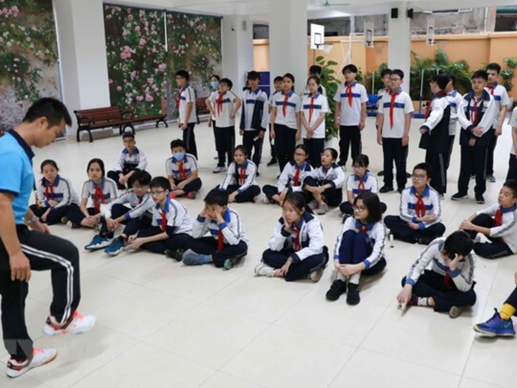 Học sinh sử dụng bộ đồng phục riêng biệt