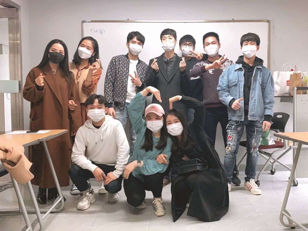 Bạn có thể may cho riêng mình với nhiều mẫu mã đa dạng