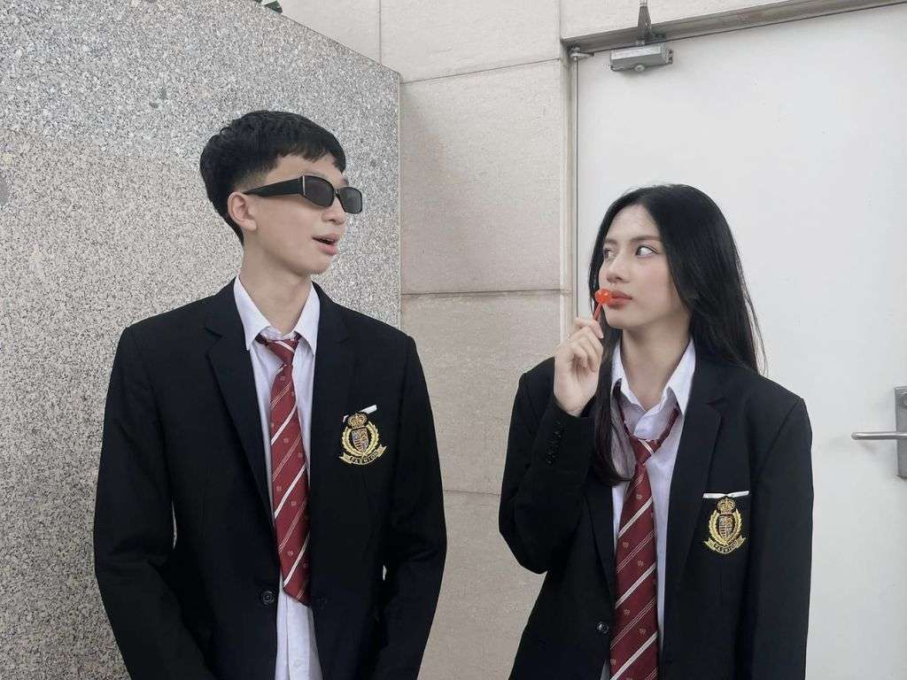 Bạn có thể thuê đồng phục để tiết kiệm chi phí