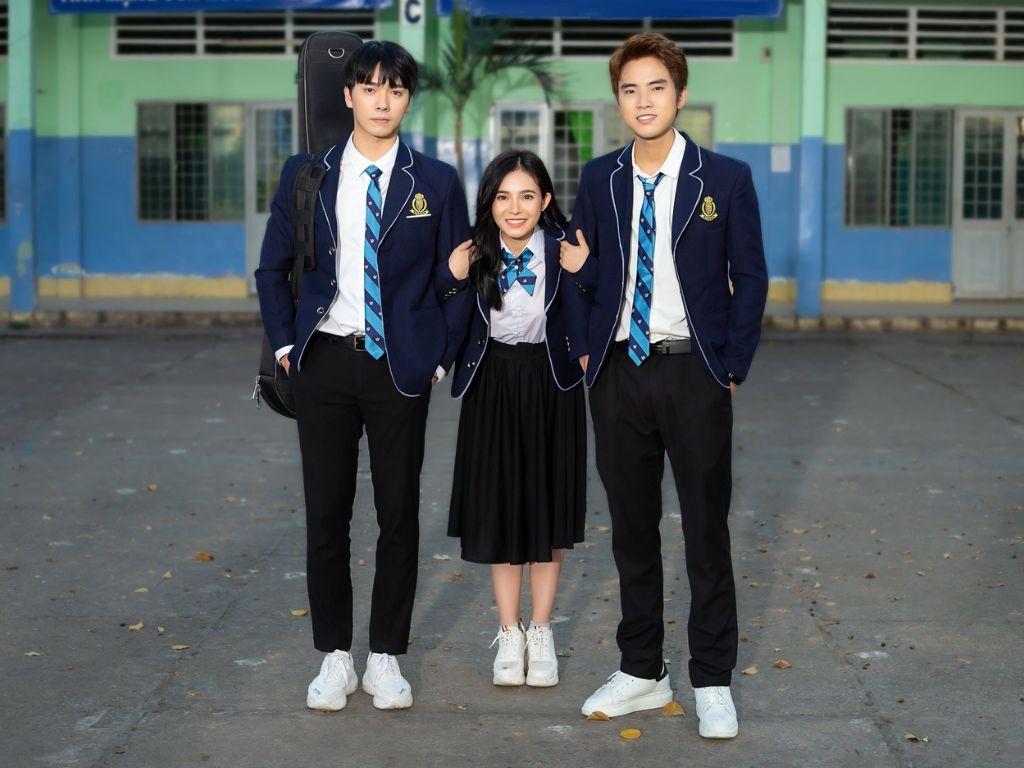 Khi thuê đồng phục học sinh Hàn Quốc Hà Nội bạn không được sở hữu lâu dài